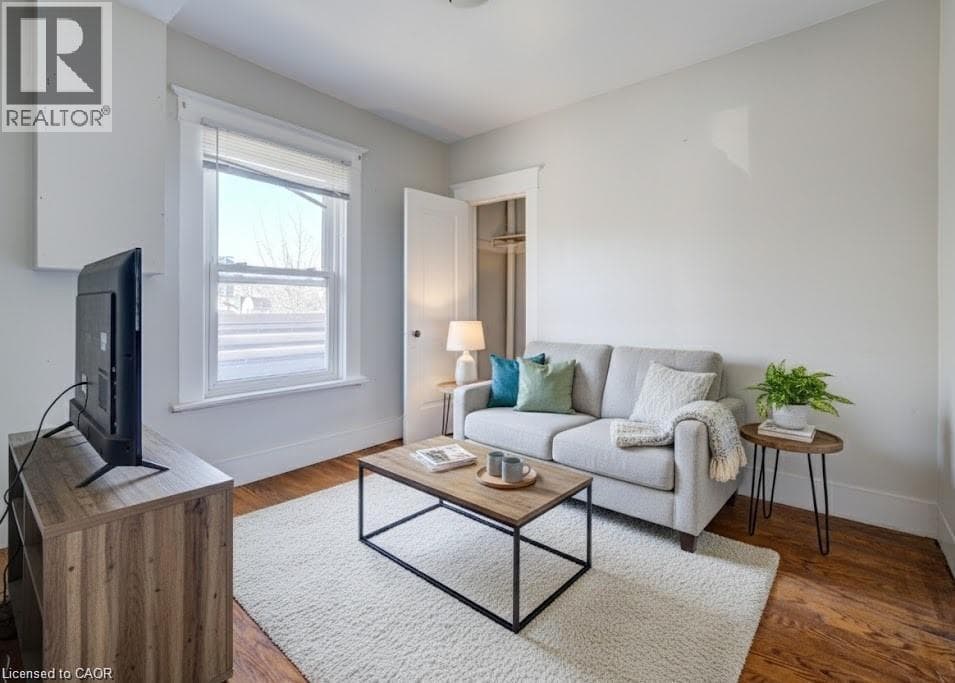 Detached for sale at 698 KING Street W, Midtown, Kitchener, Ontario, photo 19