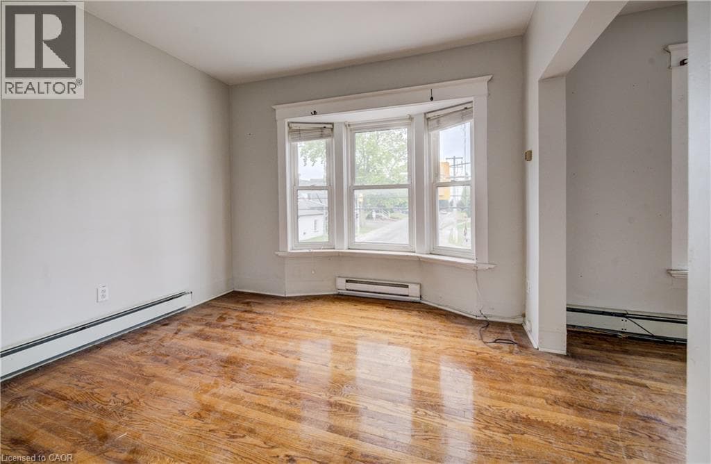 Detached for sale at 698 KING Street W, Midtown, Kitchener, Ontario, photo 23