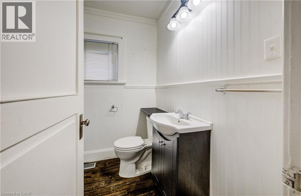 Multi-family for sale at 698 KING Street W, Midtown, Kitchener, Ontario, photo 14