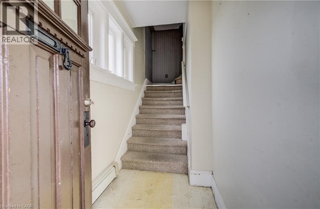 Multi-family for sale at 698 KING Street W, Midtown, Kitchener, Ontario, photo 17