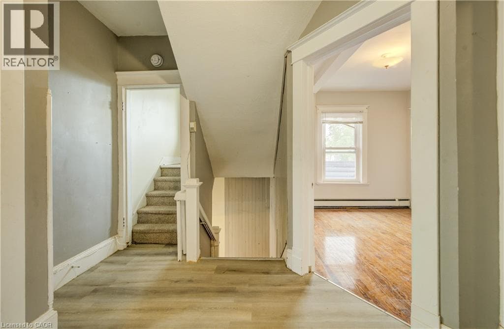 Multi-family for sale at 698 KING Street W, Midtown, Kitchener, Ontario, photo 18