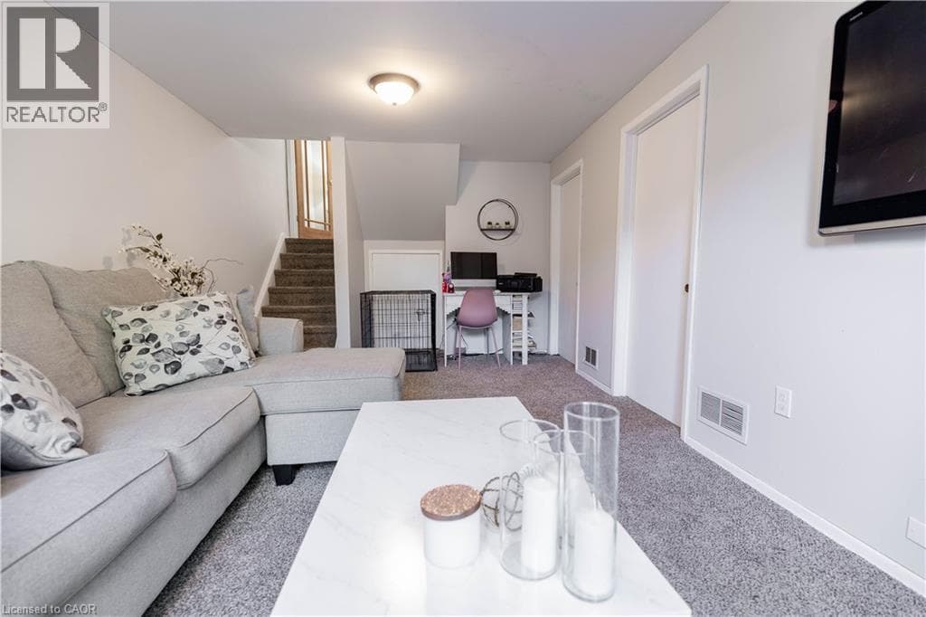 Townhouse for sale at 82 OVERLEA Drive, Forest Hill, Kitchener, Ontario, photo 35