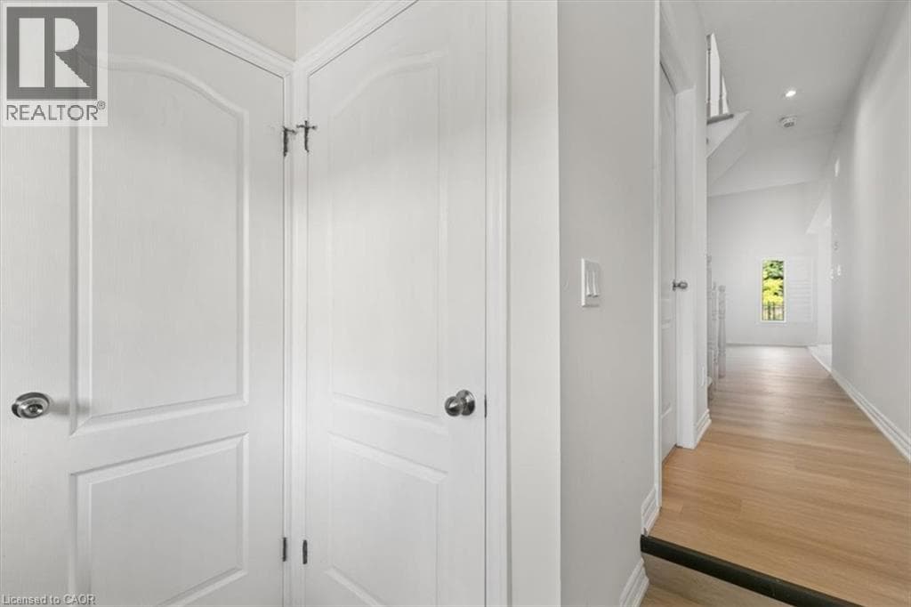 Detached for sale at 242 MOORLANDS Crescent, Doon South, Kitchener, Ontario, photo 5