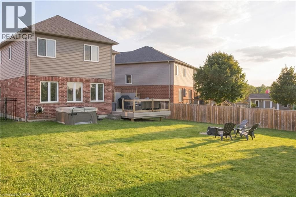 Detached for sale at 80 ROBERT SIMONE Way, Ayr, North Dumfries, Ontario, photo 33