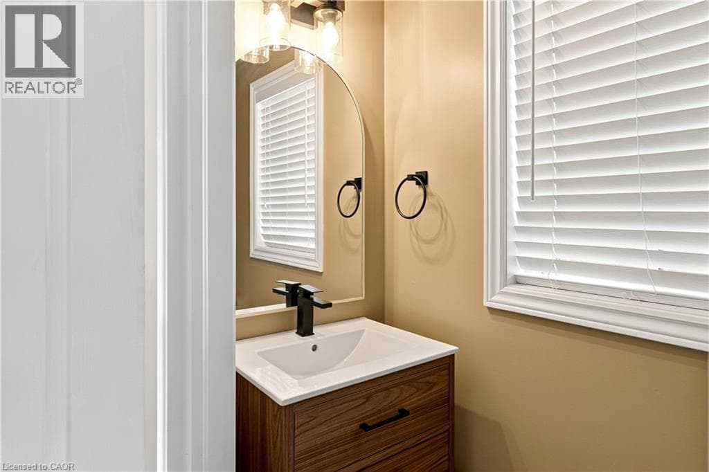 Detached for sale at 80 ROBERT SIMONE Way, Ayr, North Dumfries, Ontario, photo 17