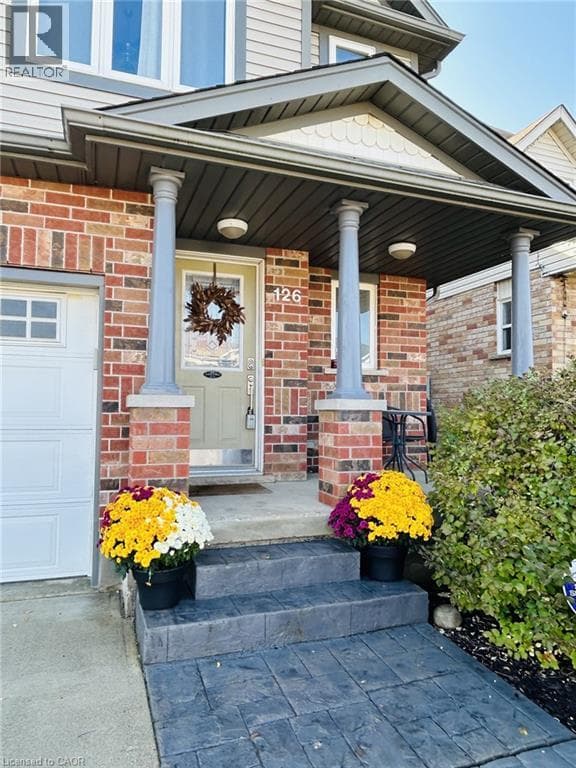 Detached for sale at 126 SNOWDROP Crescent, Laurentian West, Kitchener, Ontario, photo 3