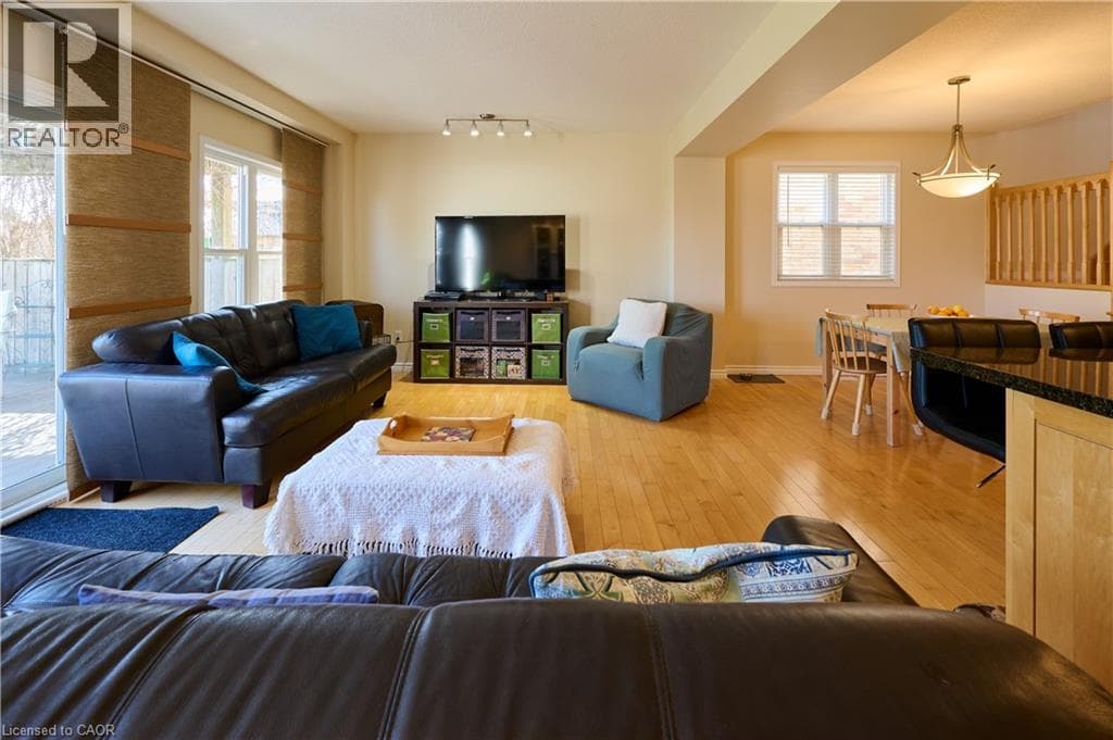 Detached for sale at 126 SNOWDROP Crescent, Laurentian West, Kitchener, Ontario, photo 14