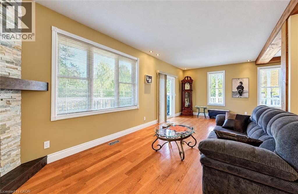 Detached for sale at 34 BRAUN Street, Midtown, Kitchener, Ontario, photo 4