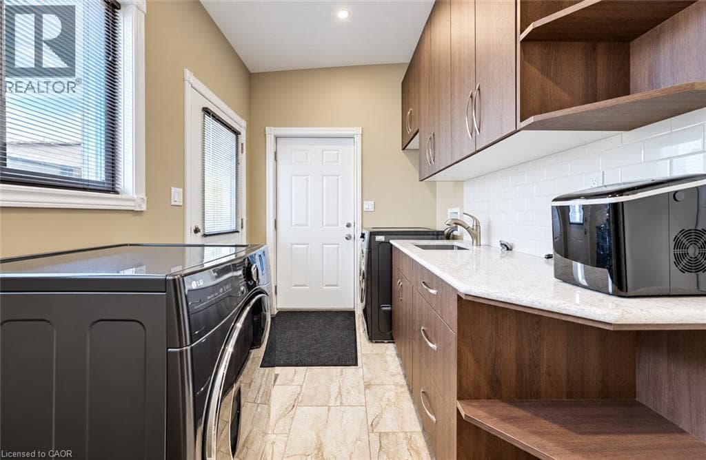 Detached for sale at 34 BRAUN Street, Midtown, Kitchener, Ontario, photo 16