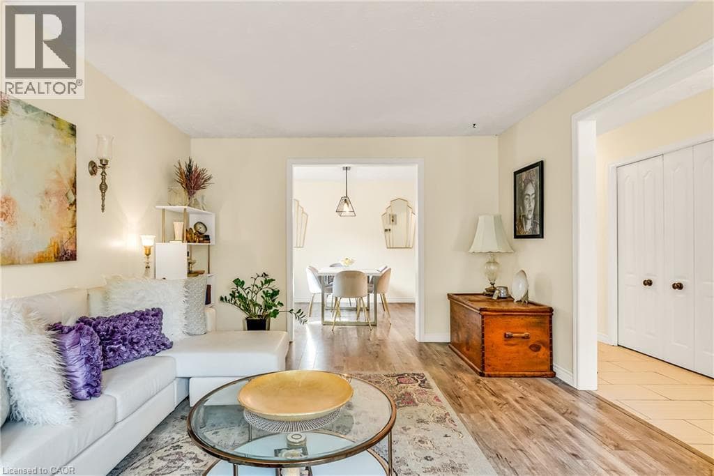 Detached for sale at 103 WESTVIEW Crescent, Forest Heights, Kitchener, Ontario, photo 11