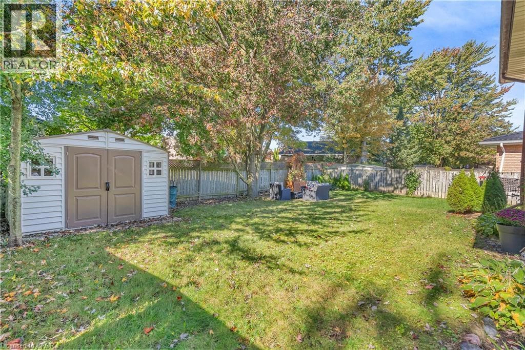 Detached for sale at 103 WESTVIEW Crescent, Forest Heights, Kitchener, Ontario, photo 7