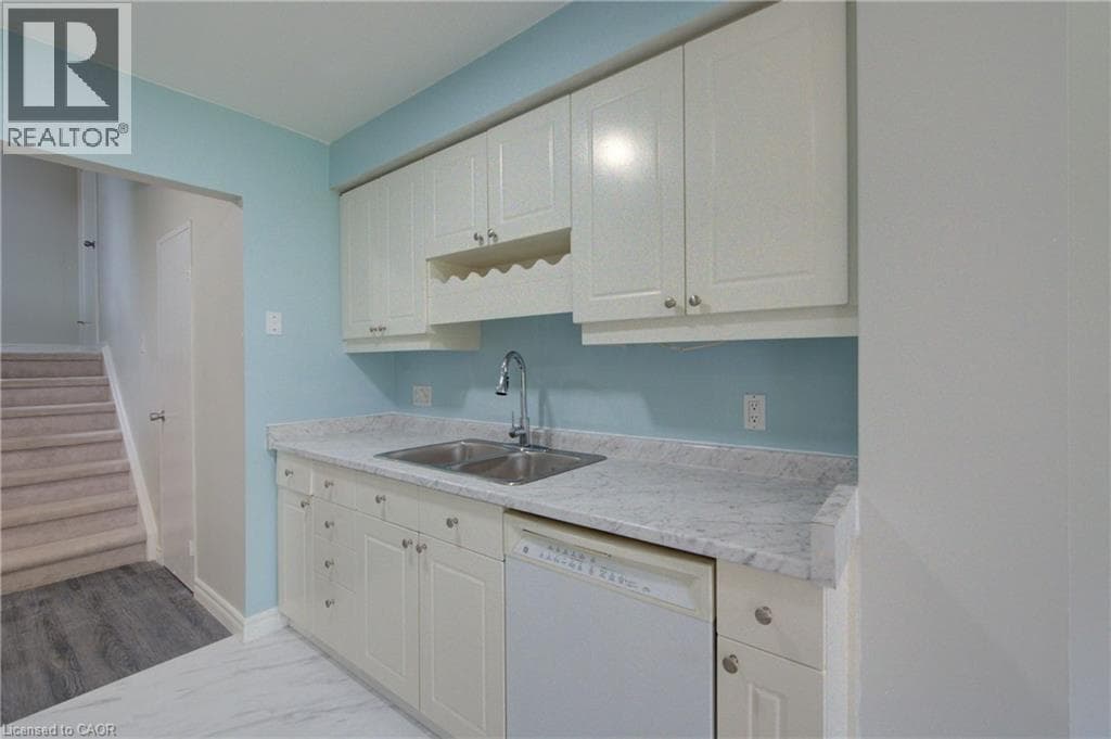 Townhouse for sale at 417 KEATS Way Unit# 4, Erb West, Waterloo, Ontario, photo 17
