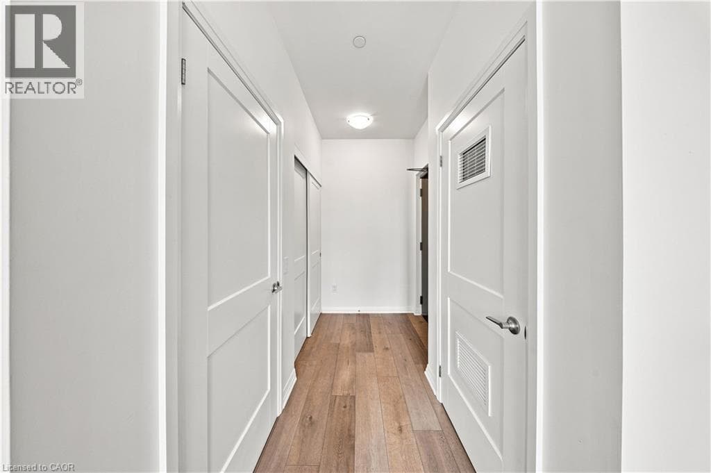 Apartment for sale at 101 GOLDEN EAGLE Road Unit# 215, Lakeshore North, Waterloo, Ontario, photo 5