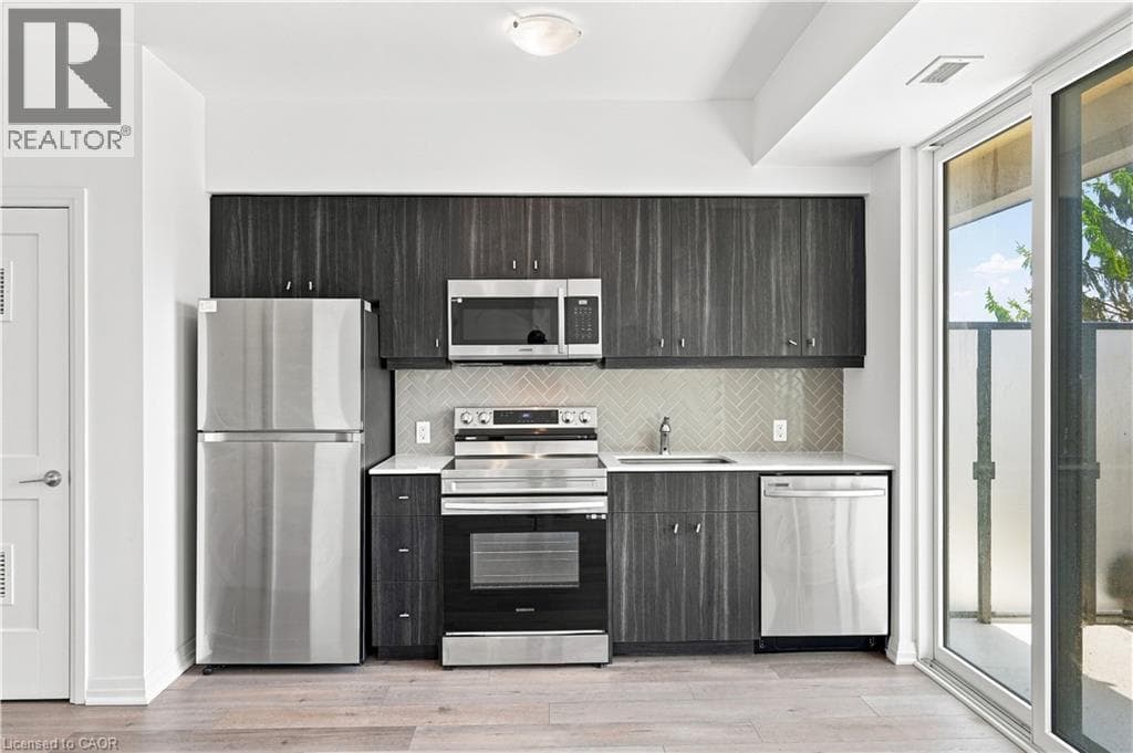 Apartment for sale at 101 GOLDEN EAGLE Road Unit# 215, Lakeshore North, Waterloo, Ontario, photo 28
