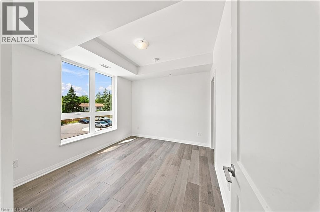 Apartment for sale at 101 GOLDEN EAGLE Road Unit# 215, Lakeshore North, Waterloo, Ontario, photo 23