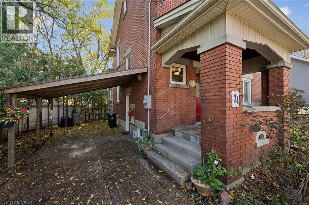 Detached for sale at 21 BRAUN Street, Midtown, Kitchener, Ontario, photo 5