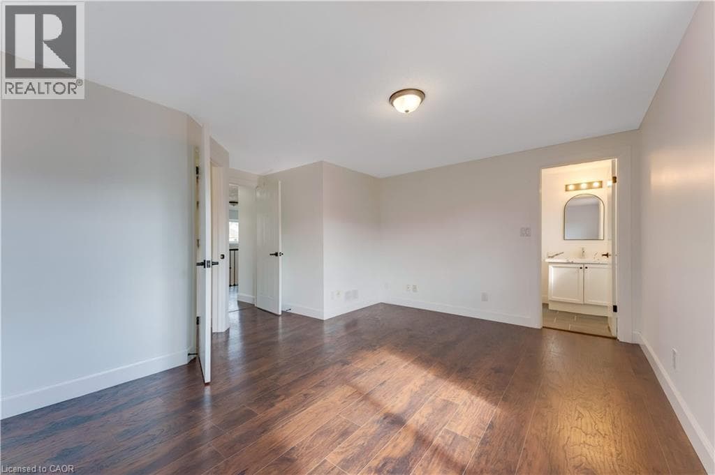 Detached for sale at 31 SWARTZ Street, Laurentian West, Kitchener, Ontario, photo 14