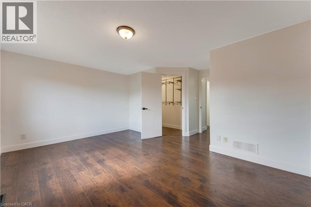 Detached for sale at 31 SWARTZ Street, Laurentian West, Kitchener, Ontario, photo 15