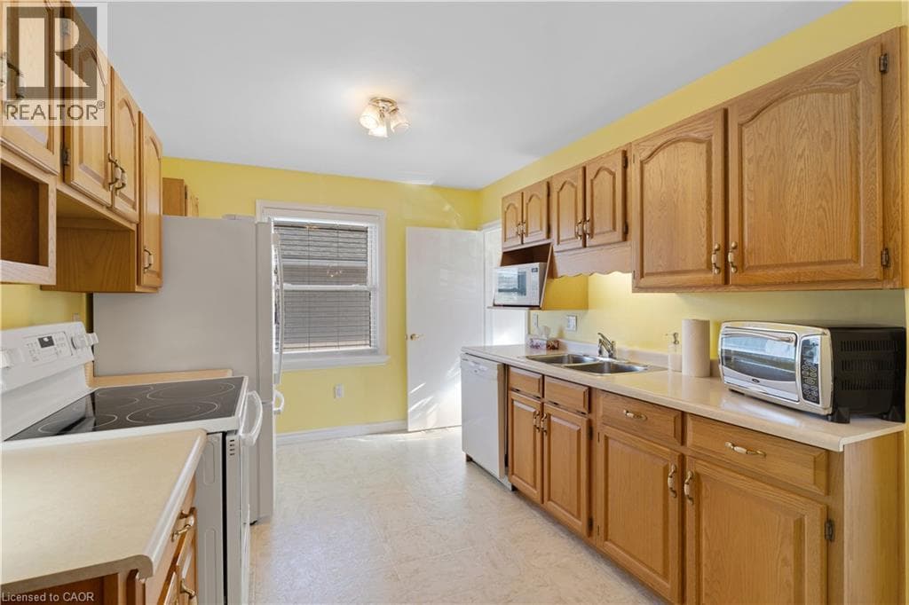 Detached for sale at 297 WILSON Avenue, Vanier, Kitchener, Ontario, photo 10