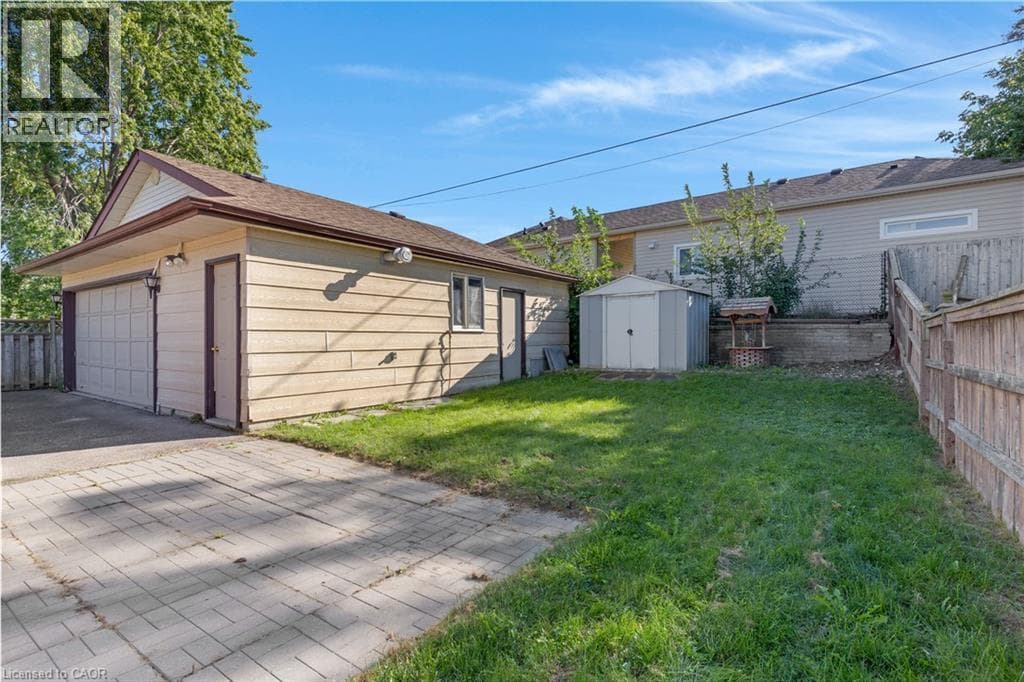 Detached for sale at 297 WILSON Avenue, Vanier, Kitchener, Ontario, photo 2