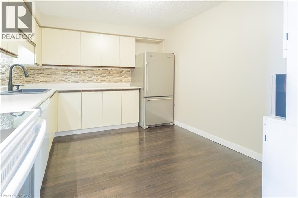 Apartment for sale at 55 GREEN VALLEY Drive Unit# 1508, Pioneer Park, Kitchener, Ontario, photo 9