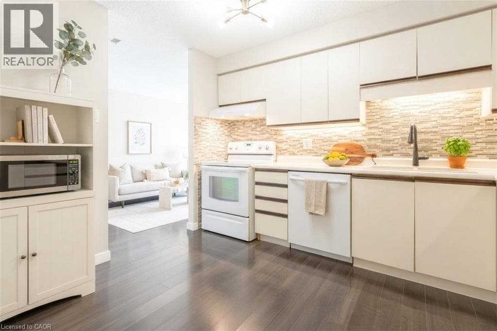 Apartment for sale at 55 GREEN VALLEY Drive Unit# 1508, Pioneer Park, Kitchener, Ontario, photo 5