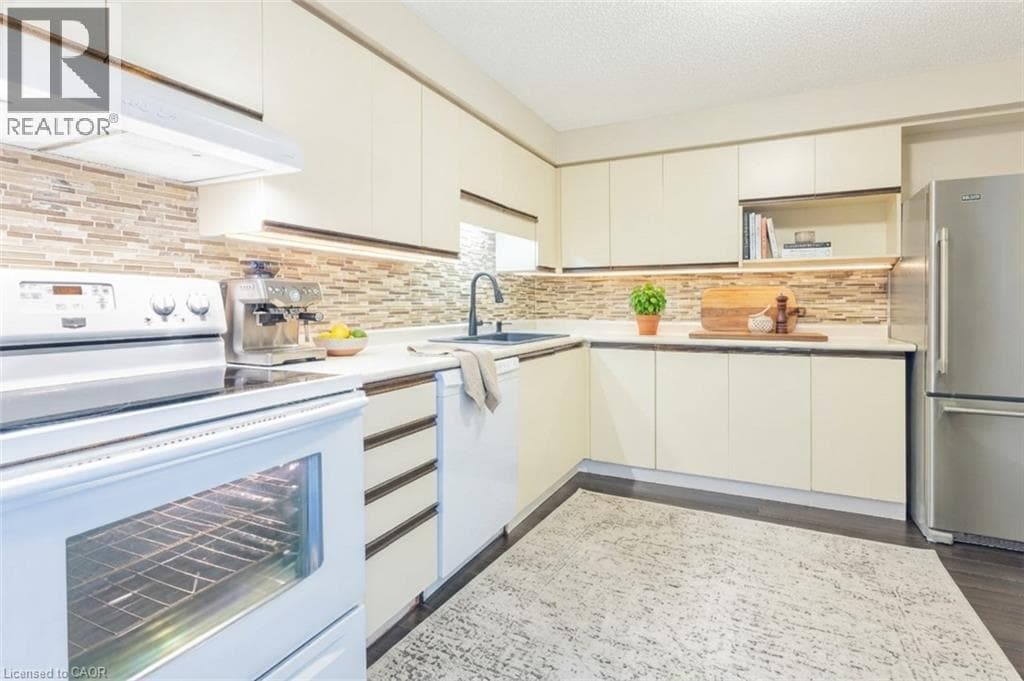 Apartment for sale at 55 GREEN VALLEY Drive Unit# 1508, Pioneer Park, Kitchener, Ontario, photo 7