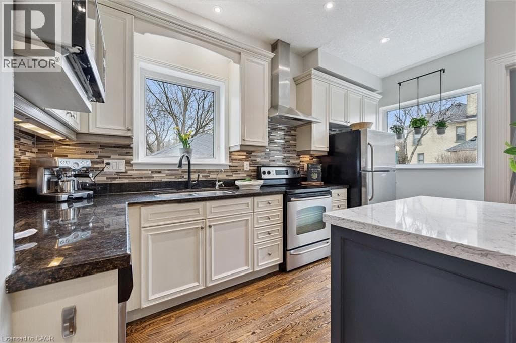 Detached for sale at 42 LANSDOWNE Road N, Victoria Highlands, Cambridge, Ontario, photo 14