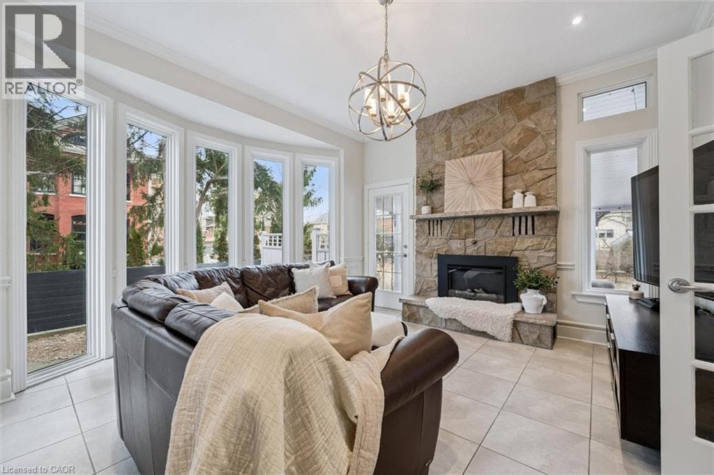Detached for sale at 42 LANSDOWNE Road N, Victoria Highlands, Cambridge, Ontario, photo 17