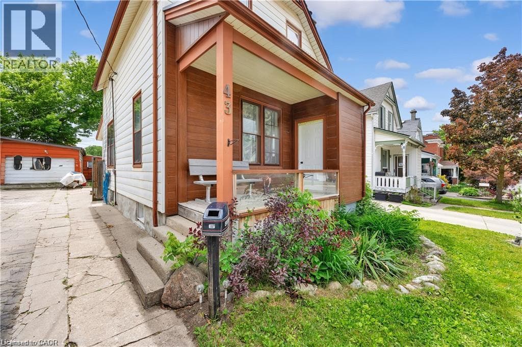 Detached for sale at 43 HENRY Street, Victoria Park, Kitchener, Ontario, photo 4