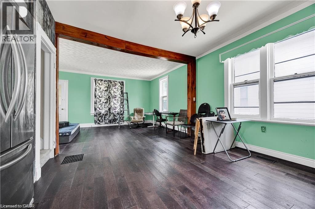 Detached for sale at 43 HENRY Street, Victoria Park, Kitchener, Ontario, photo 9