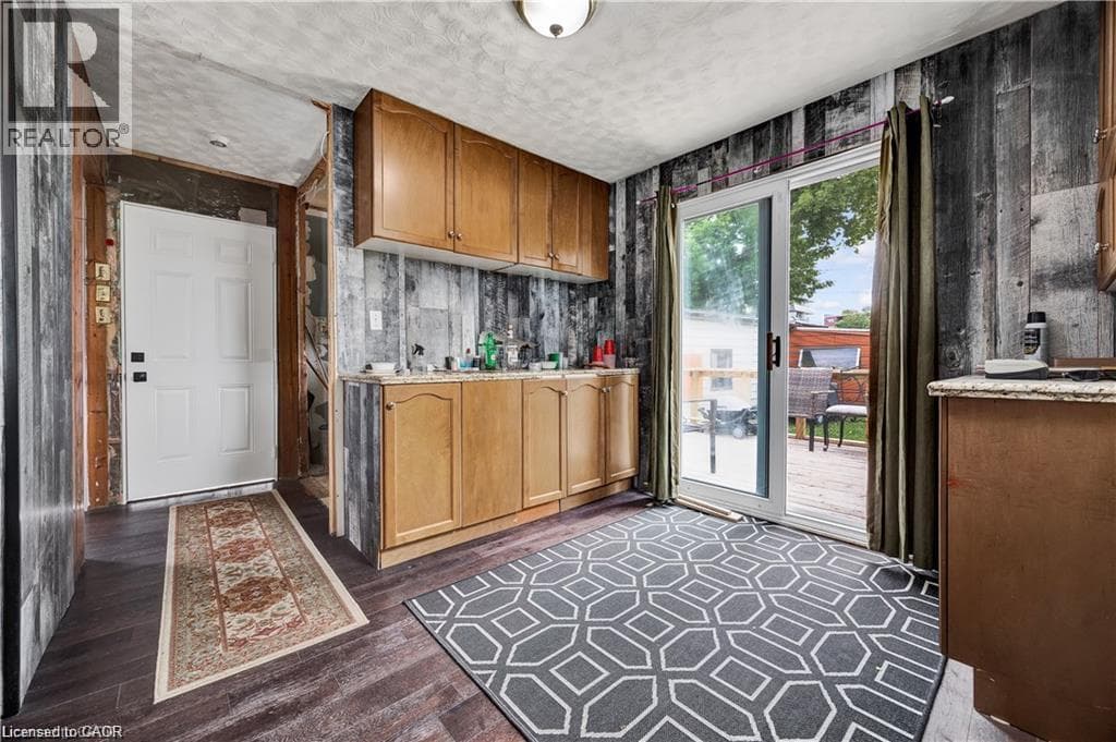 Detached for sale at 43 HENRY Street, Victoria Park, Kitchener, Ontario, photo 13