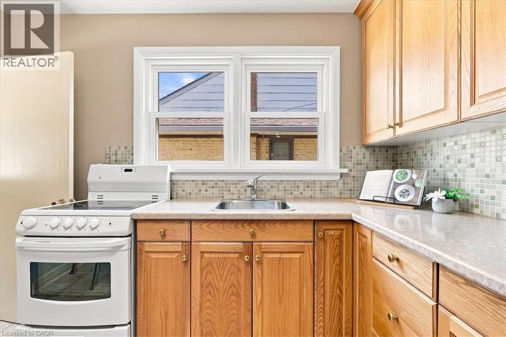Detached for sale at 184 MURDOCK Avenue, Lincoln Heights, Waterloo, Ontario, photo 13