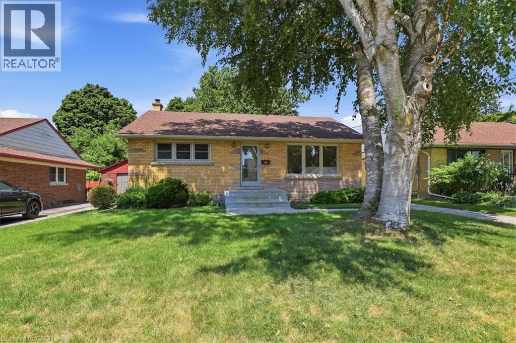 Detached for sale at 184 MURDOCK Avenue, Lincoln Heights, Waterloo, Ontario, photo 2