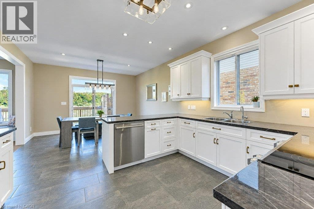 Detached for sale at 524 SUNDEW Drive, Vista Hills, Waterloo, Ontario, photo 16