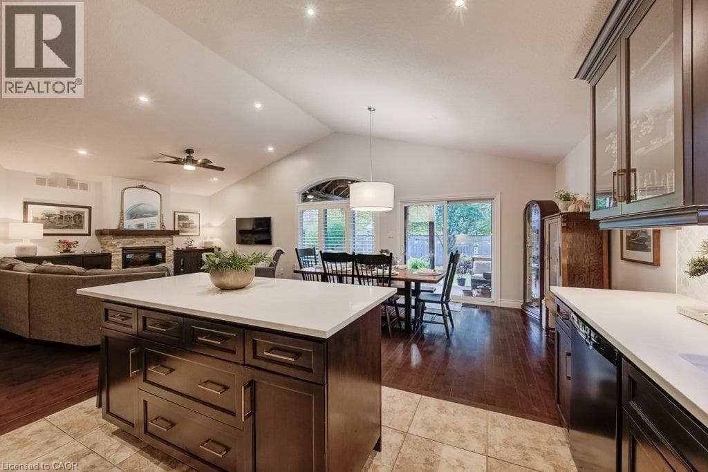 Detached for sale at 27 CORAL GABLES Crescent, Elmira, Woolwich, Ontario, photo 19