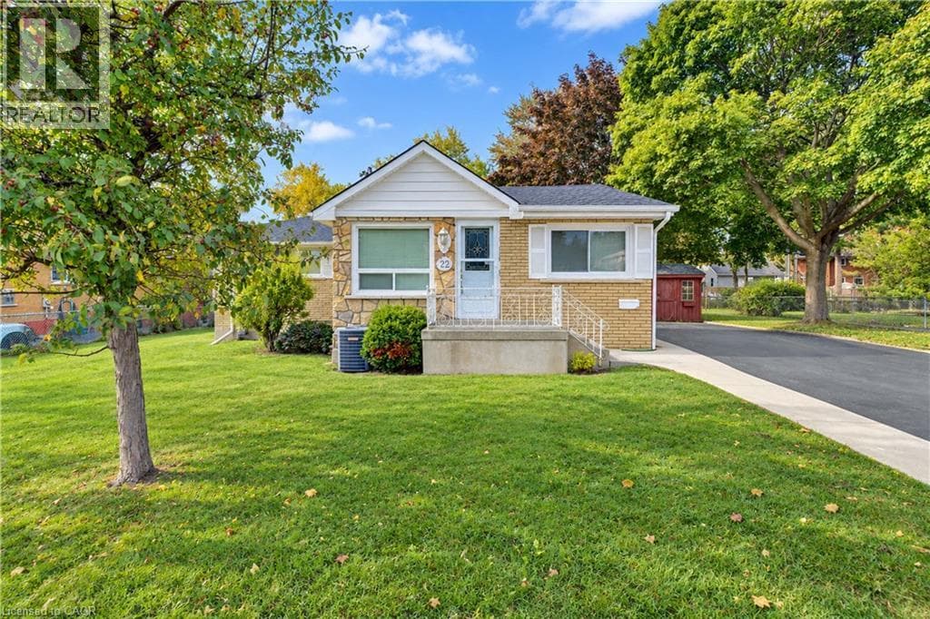 Detached for sale at 22 PRETORIA Road, Elgin Park, Cambridge, Ontario, photo 2