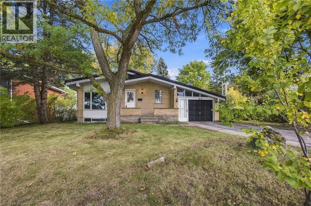 Detached for sale at 246 HILLCREST Road, Preston Heights, Cambridge, Ontario, photo 2