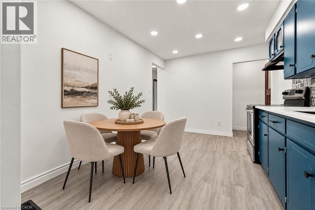 Detached for sale at 246 HILLCREST Road, Preston Heights, Cambridge, Ontario, photo 16