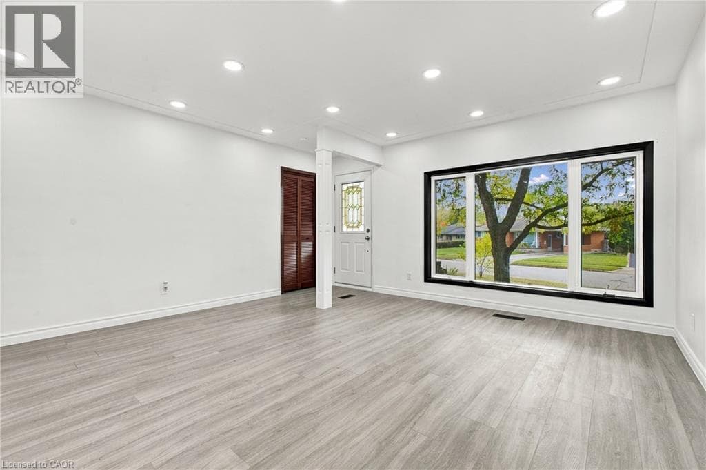Detached for sale at 246 HILLCREST Road, Preston Heights, Cambridge, Ontario, photo 8