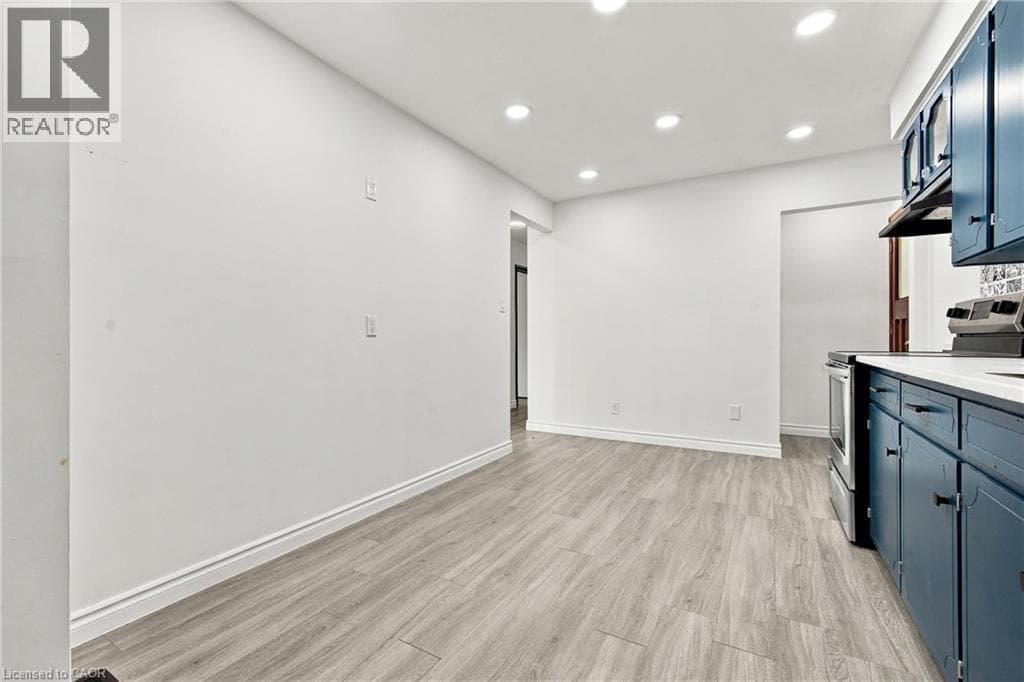 Detached for sale at 246 HILLCREST Road, Preston Heights, Cambridge, Ontario, photo 15