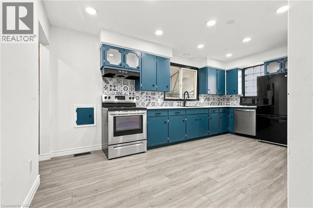 Detached for sale at 246 HILLCREST Road, Preston Heights, Cambridge, Ontario, photo 11