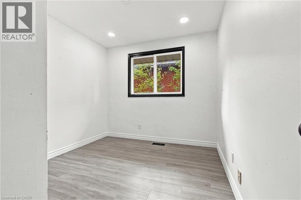 Detached for sale at 246 HILLCREST Road, Preston Heights, Cambridge, Ontario, photo 23