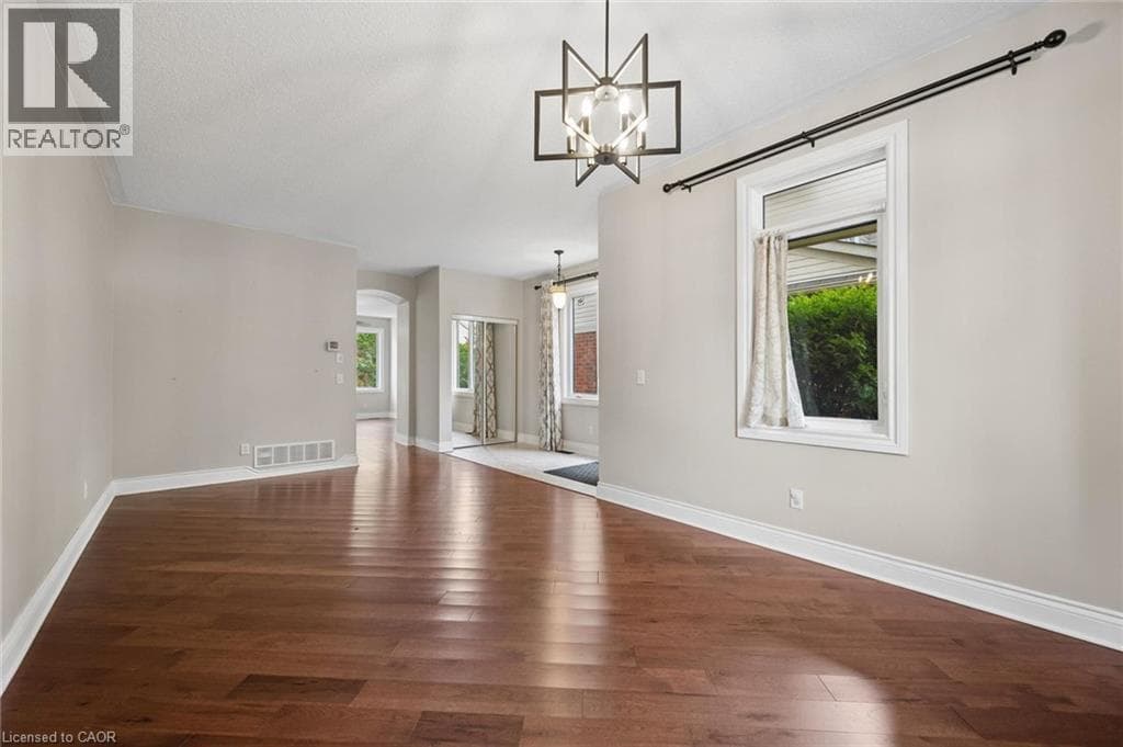 Detached for sale at 83 GLAZEBROOK Crescent, Shades Mills, Cambridge, Ontario, photo 8