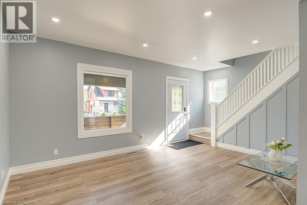 Detached for sale at 178 KENT Avenue, Mill Courtland Woodside Park, Kitchener, Ontario, photo 8