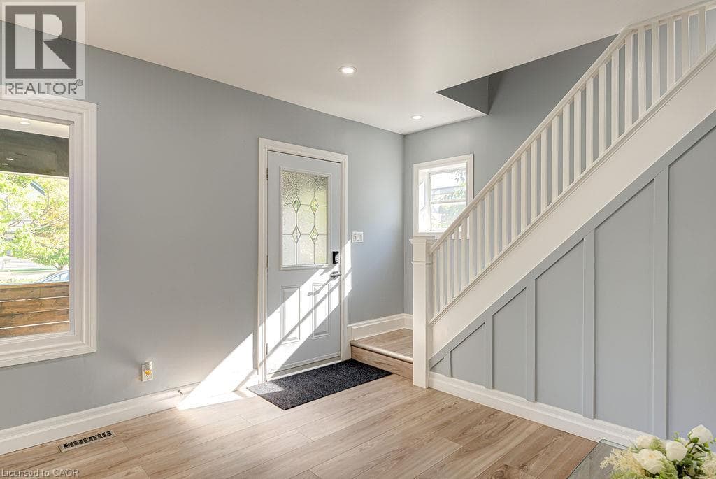 Detached for sale at 178 KENT Avenue, Mill Courtland Woodside Park, Kitchener, Ontario, photo 5