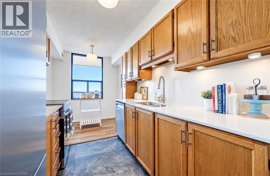 Apartment for sale at 81 CHURCH Street Unit# 1407, Cedar Hill, Kitchener, Ontario, photo 14