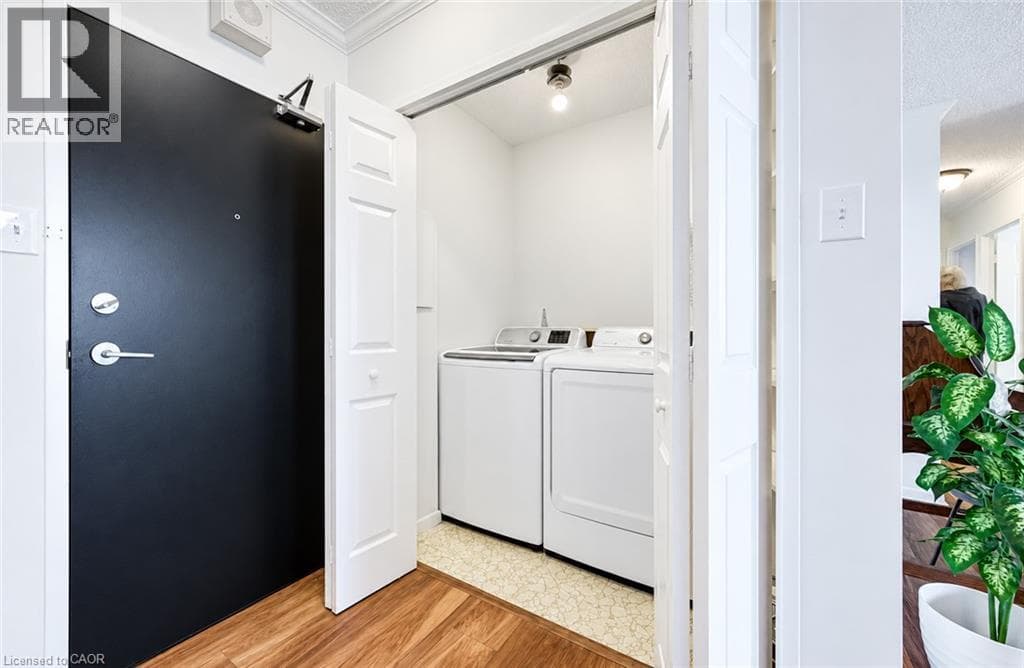 Apartment for sale at 81 CHURCH Street Unit# 1407, Cedar Hill, Kitchener, Ontario, photo 5
