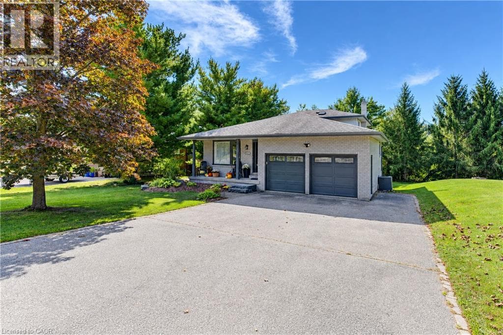 Detached for sale at 1349 BRIDGE Street, New Dundee, Wilmot, Ontario, photo 4