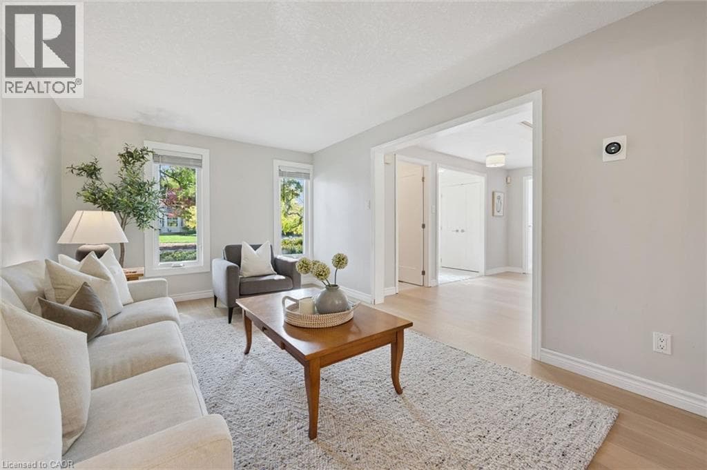 Detached for sale at 53 MANITOULIN Crescent, Chicopee, Kitchener, Ontario, photo 11